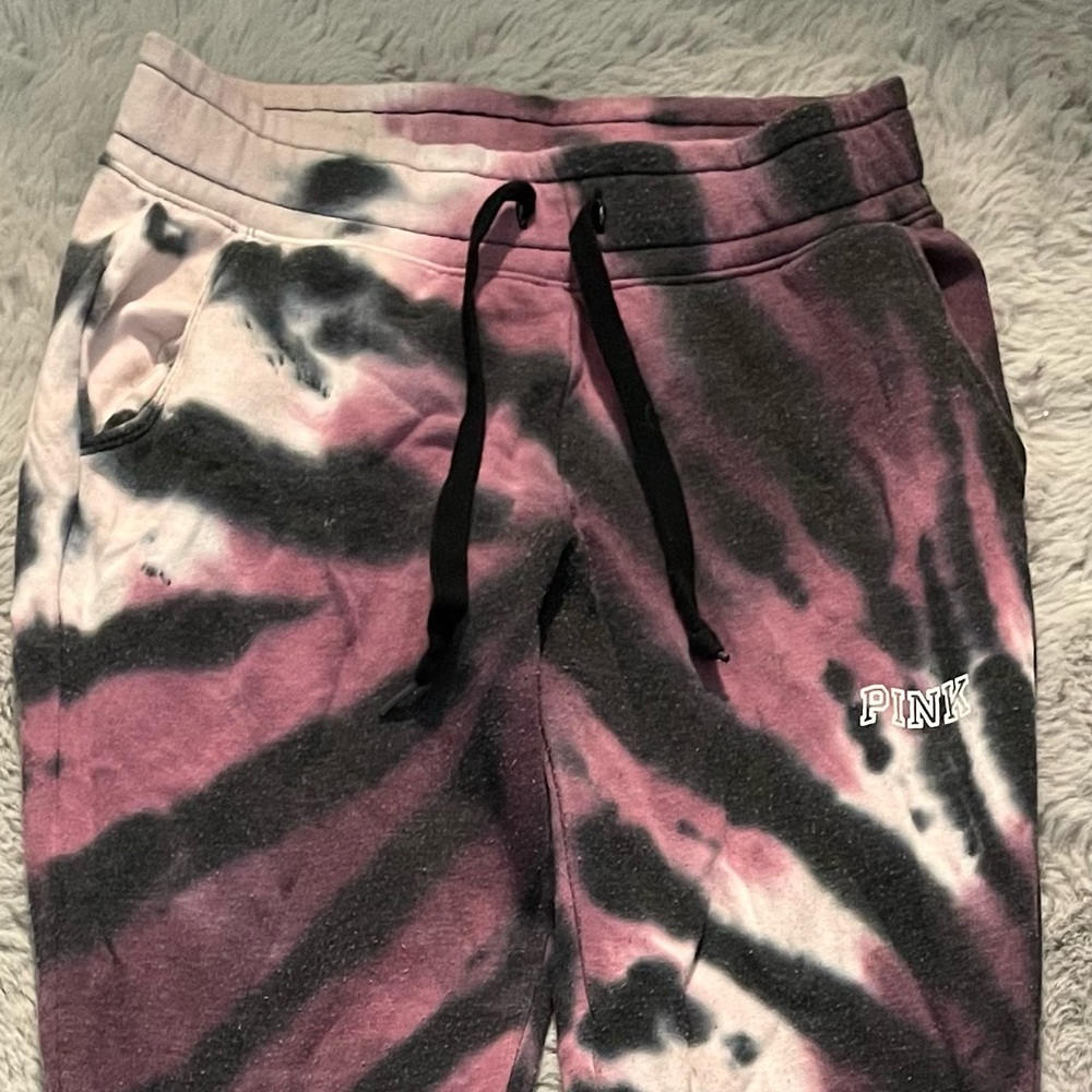 tie die comfy sweat pants